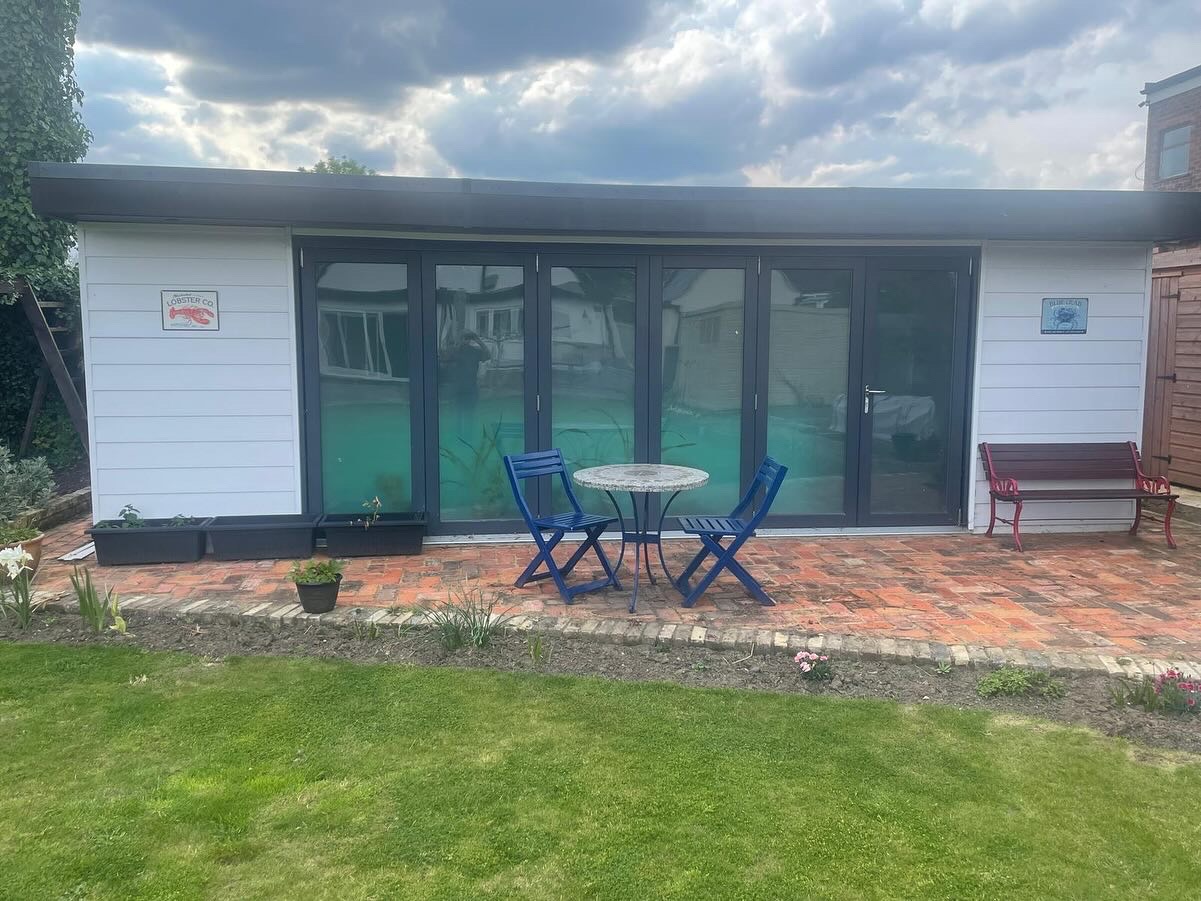 LOS Portfolio section