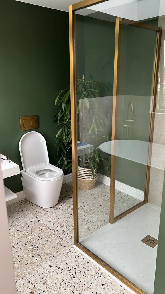 LOS Portfolio section