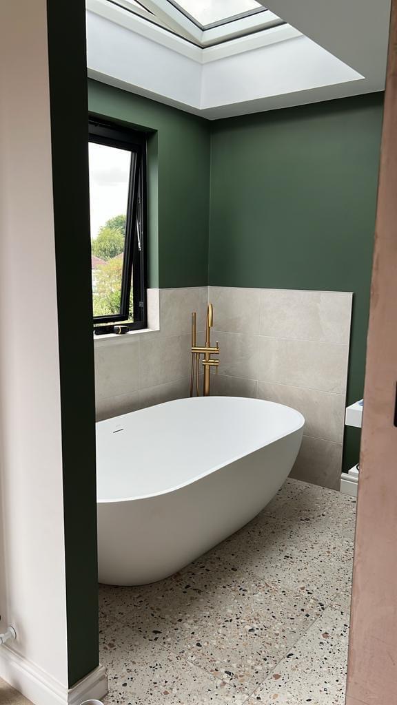 LOS Portfolio section