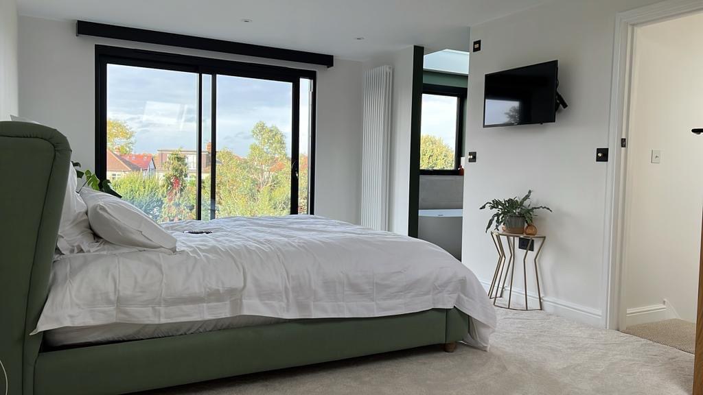 LOS Portfolio section